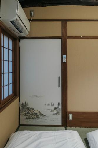 xt4s8897